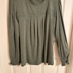 Elegant Green Women's Top